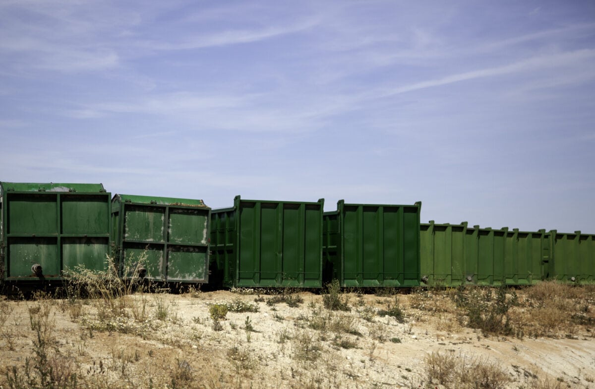 3 Benefits of Renting Construction Dumpsters